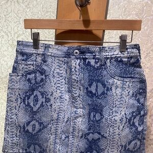 Ladies Vintage Parasuco Snakeskin print Skirt Sz 8 (29)